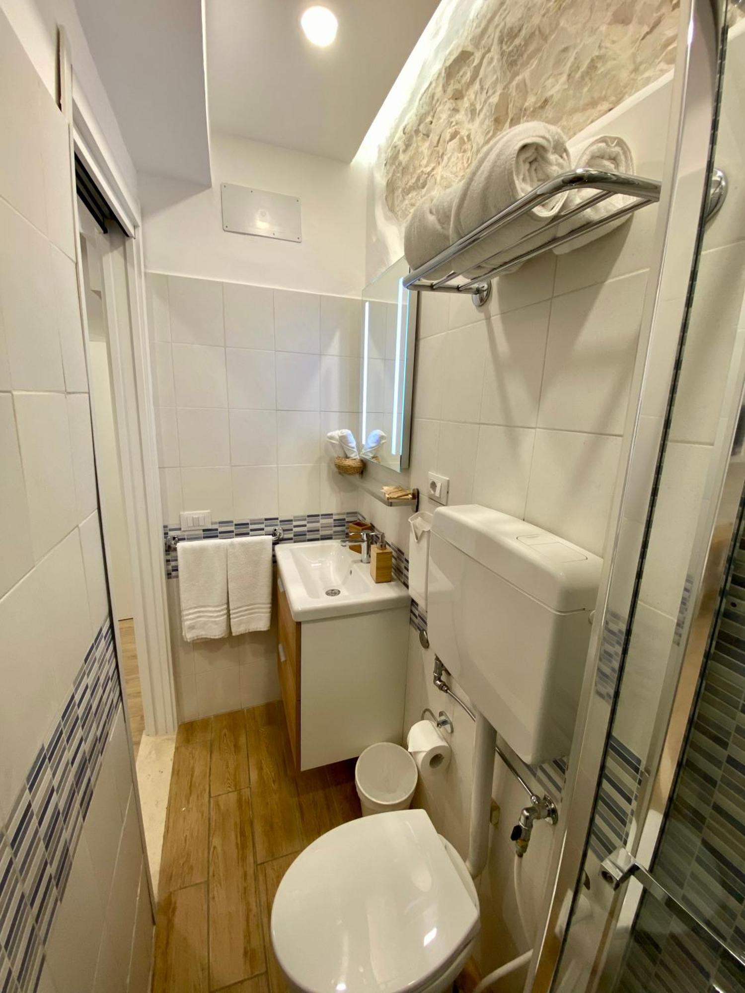 Frühstückspension Zimmer *