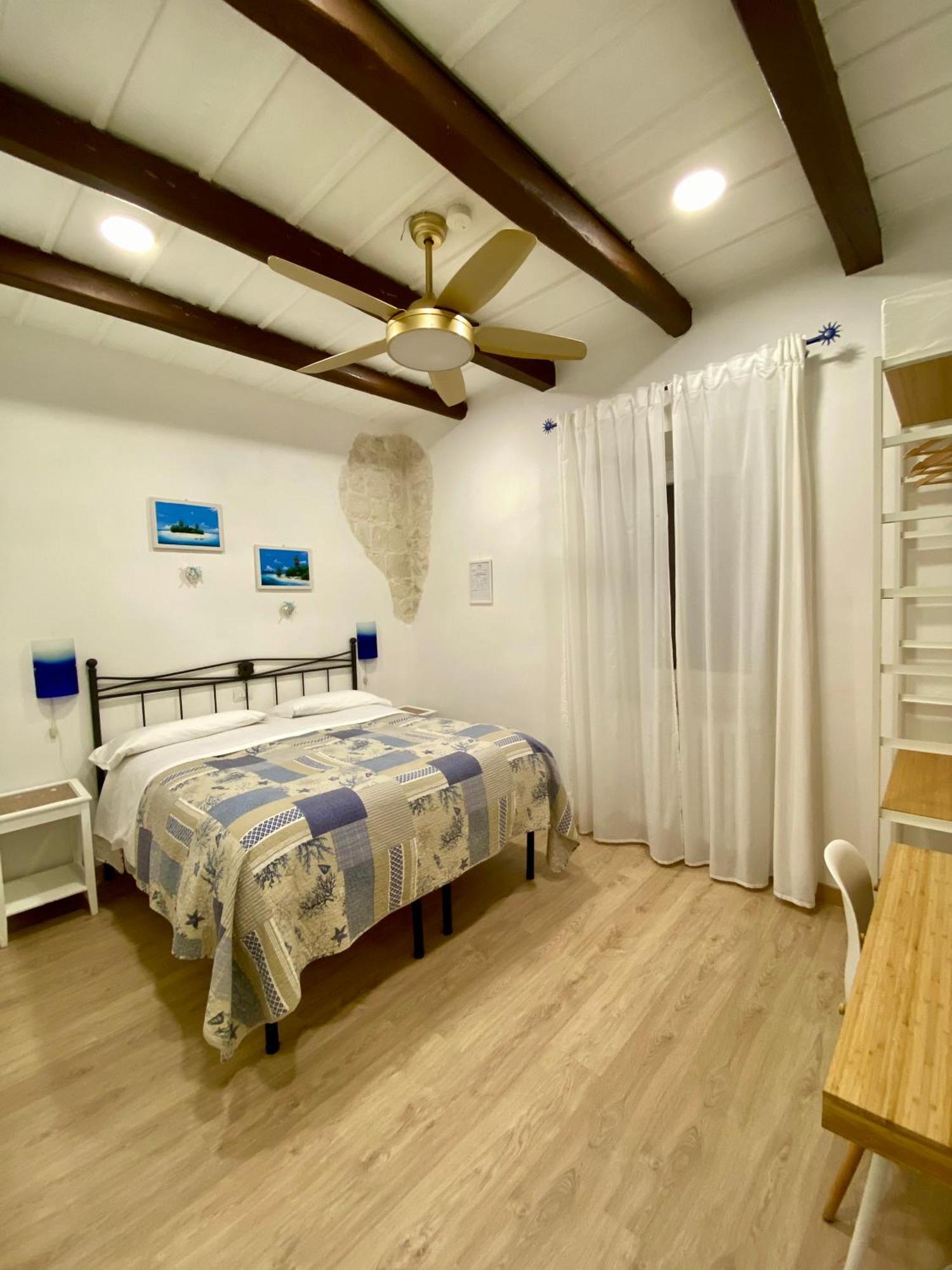 Alojamento de Acomodação e Pequeno-almoço Zimmer Sirolo